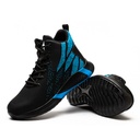 أحذية رياضية مقاومة للصدمات ومضادة للماء