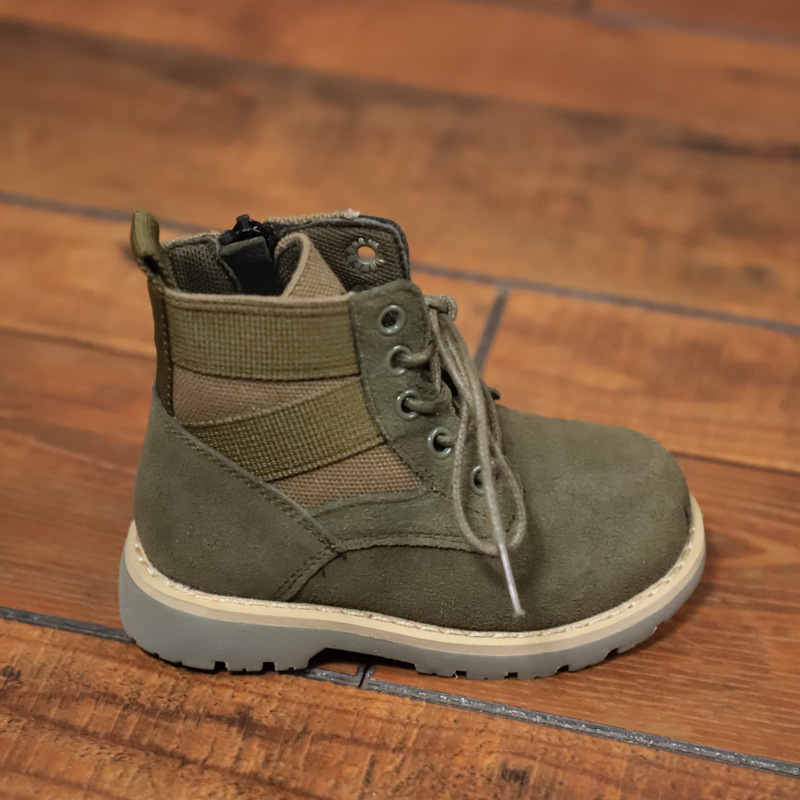 Kids’ Martin boots with a mid-cut, stylish design