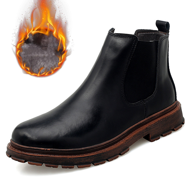 Trendy men’s casual leather boots with a high-top design