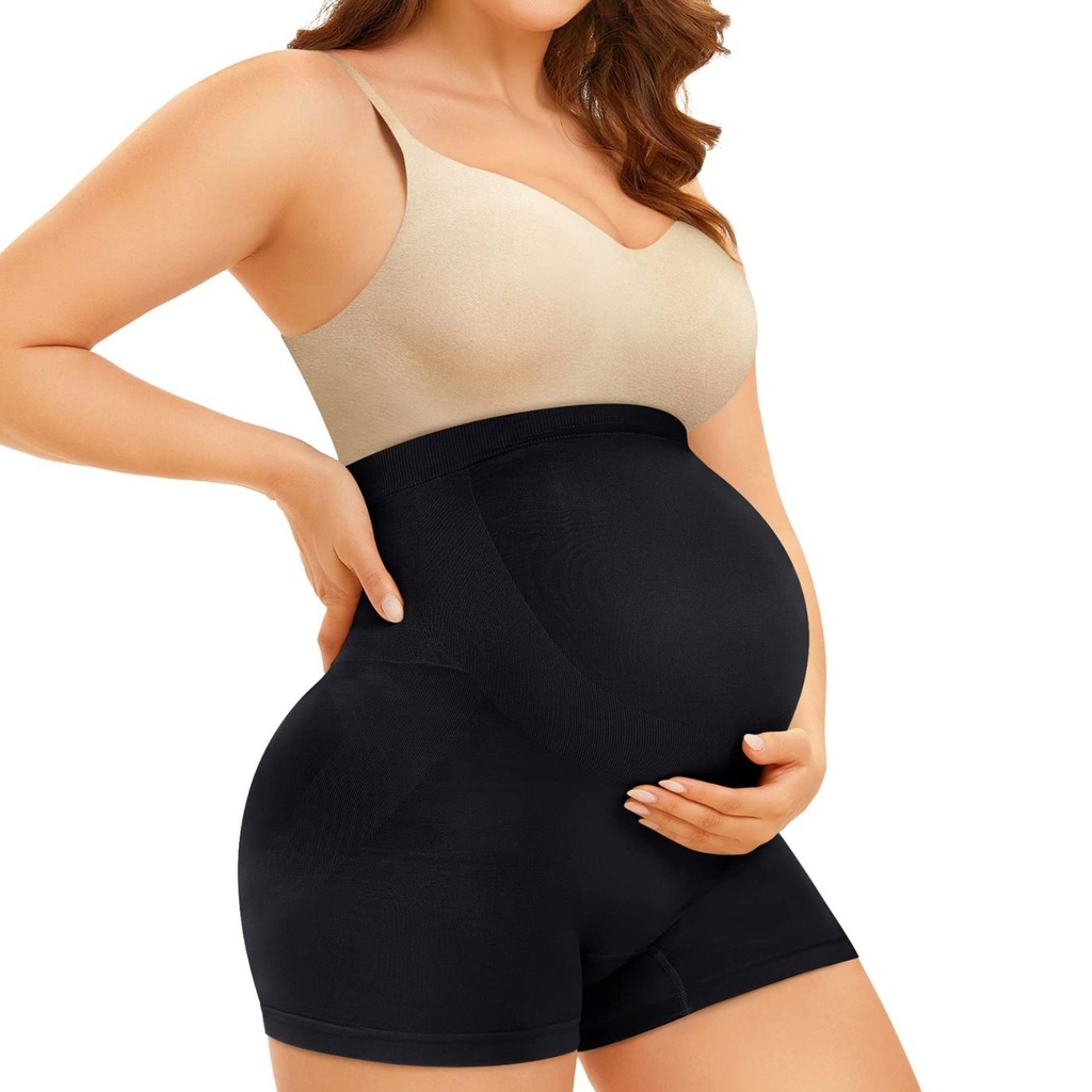 شورت حمل مريح بتصميم داعم – بخصر مرتفع وقابل للتمدد بمرونة متوسطة، مصنوع من قماش خفيف وقابل للتهوية، مصمم خصيصاً لتوفير الراحة والدعم للنساء الحوامل