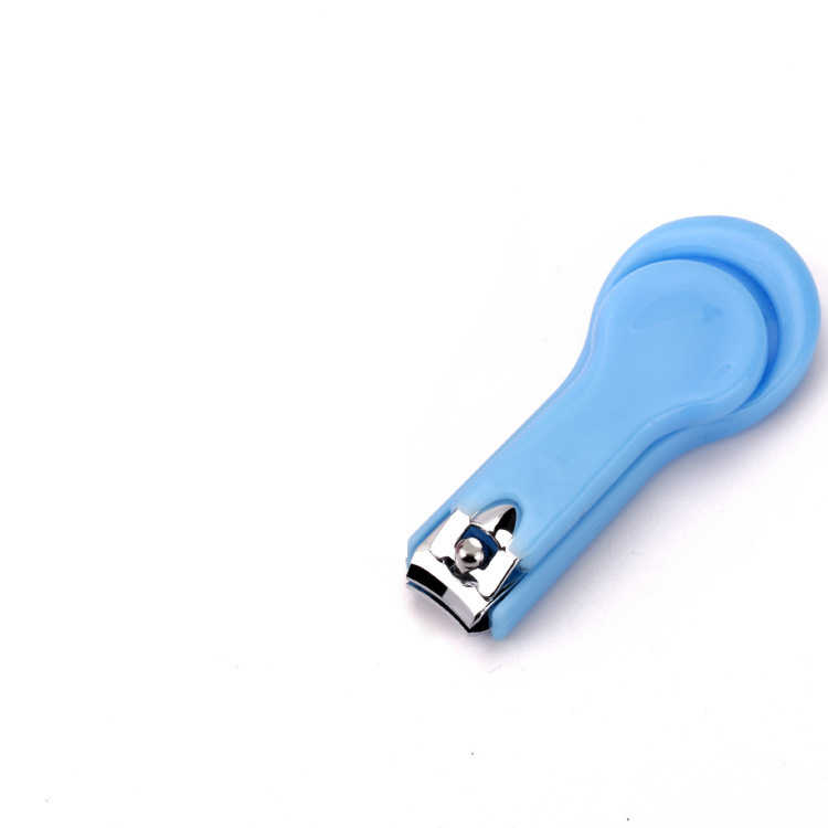 مقص أظافر للأطفال مع أدوات فن الأظافر