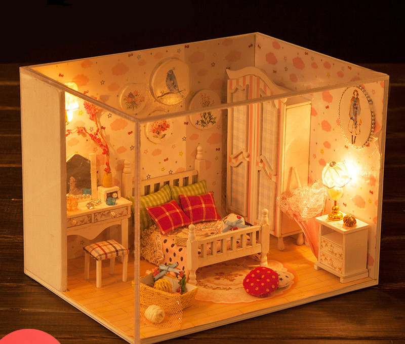 Small house model assembled villa house toy