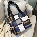 Fashionable PU Shoulder Bag with Plaid Design and Large Capacity for Shopping