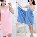Soft and highly absorbent women's bath towel with a modern and practical V-neck design – versatile and can be worn as a stylish wrap, perfect for relaxation and comfort after a shower or at the beach 