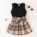 Elegant Girls' Outfit – Sleeveless Solid Color Blouse with Plaid Skirt