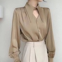 Women's Shirt with a Soft Satin Finish – Elegant and Practical Design