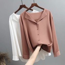 Elegant French chiffon shirt with long sleeves and a loose casual design