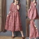 Elegant long dress made of cotton and linen with a modern touch
