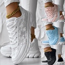 Lightweight, breathable women’s shoes with a soft, comfortable sole