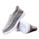 Comfortable men’s casual shoes with superior breathability