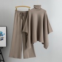 Elegant Knitted Outfit – Turtleneck Blouse with Wide-Leg Pants
