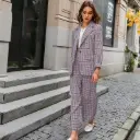 Elegant Professional Two-Piece Street Style Suit