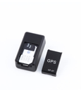 محدد موقع GPS صغير
